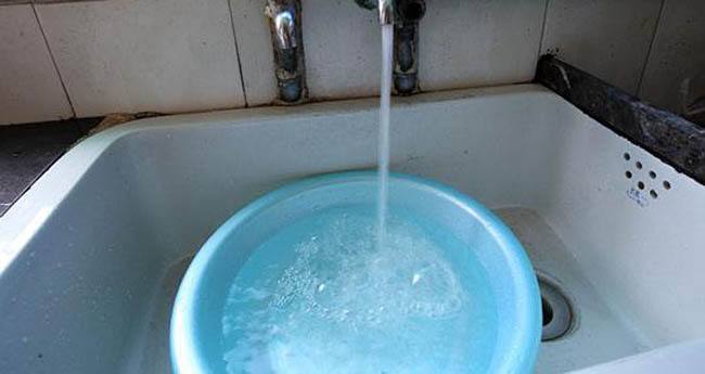 自來(lái)水管設(shè)備